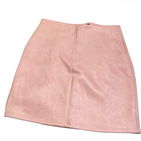 💎PINK SUEDE MINI SKIRT WINDSOR - Picture 2 of 6